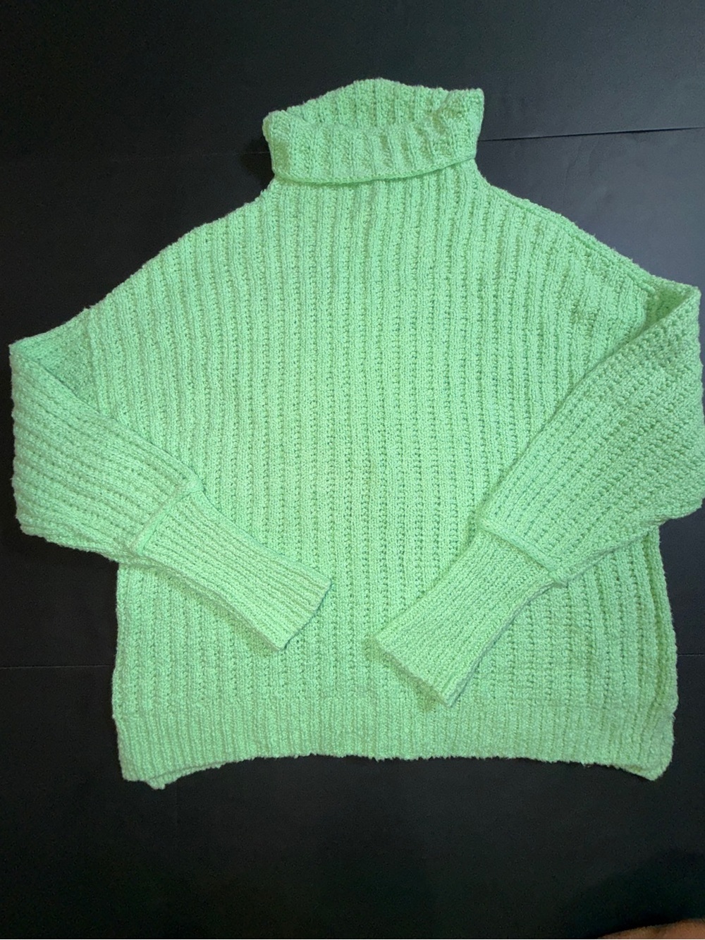 We the Free Womens Light Green Turtleneck Sweater - Small